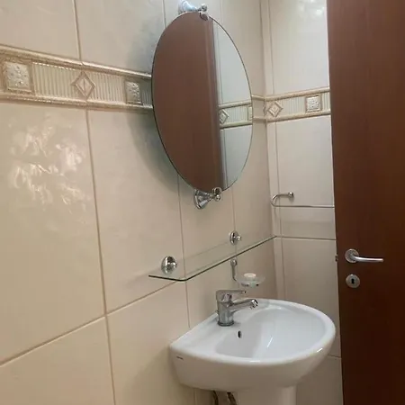 28 Protaras