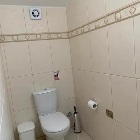 28 Villa *