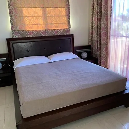 28 * Πρωταράς